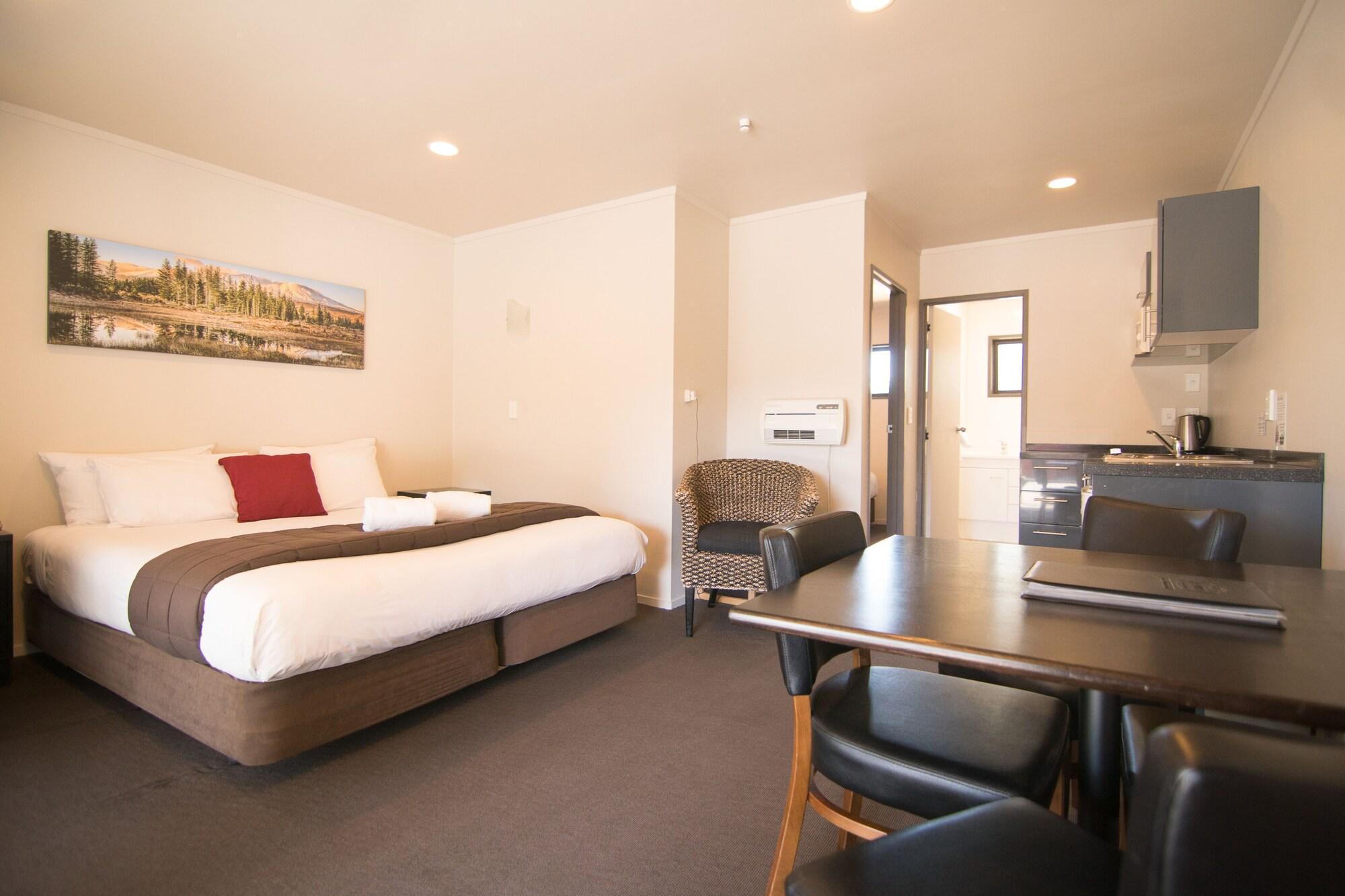 Parklands Motorlodge & Holiday Park Turangi Buitenkant foto