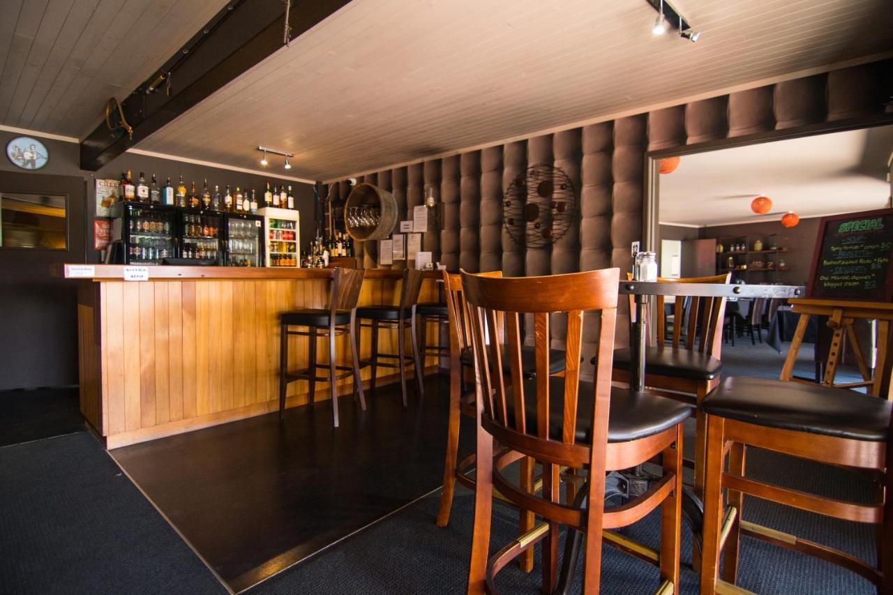 Parklands Motorlodge & Holiday Park Turangi Buitenkant foto